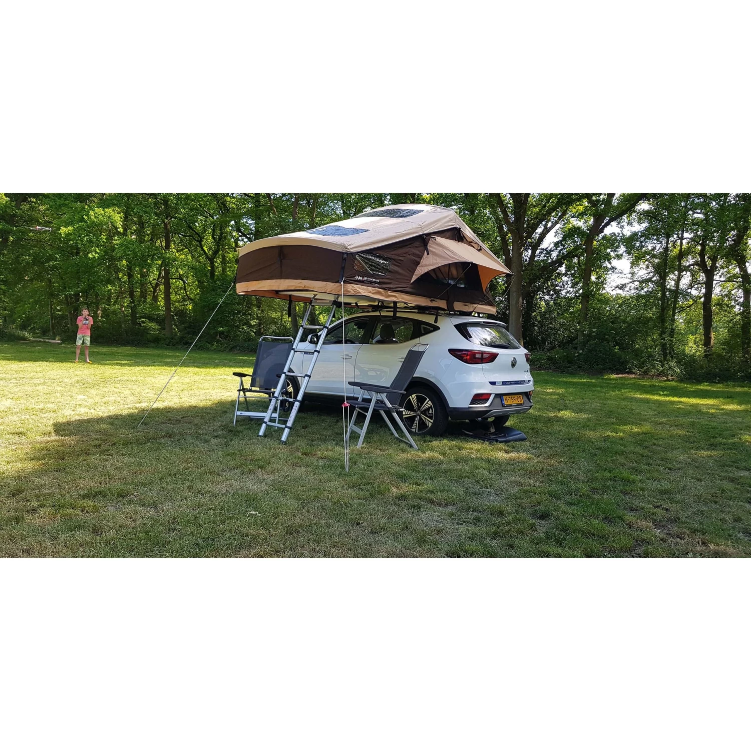 Dare To Be DifferentOutdoor Deluxe 180L Daktent Sand 2 Dare To Be DifferentOutdoor Deluxe 180L Daktent Sand - Afbeelding 2