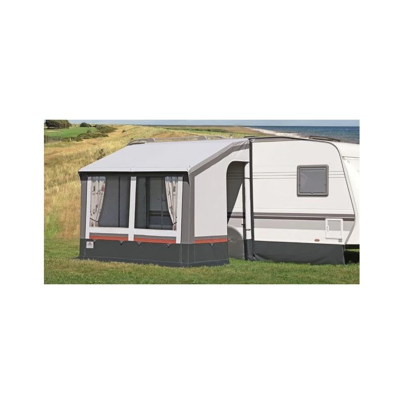 Brand Pamir 250 Wintertent 1 Brand Pamir 250 Wintertent