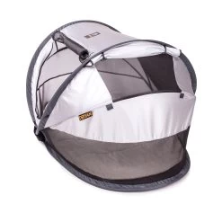 Deryan Travel Cot Peuter Luxe Campingbed Silver 7 Deryan Travel Cot Peuter Luxe Campingbed Silver -Kampeeruitrusting 112438 950 04