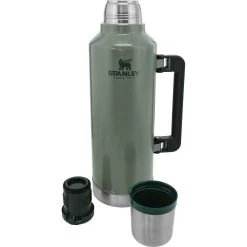 Stanley PMIThe Legendary Classic Thermosfles 2,3 Liter Hammertone Green -Kampeeruitrusting 115073 300 03